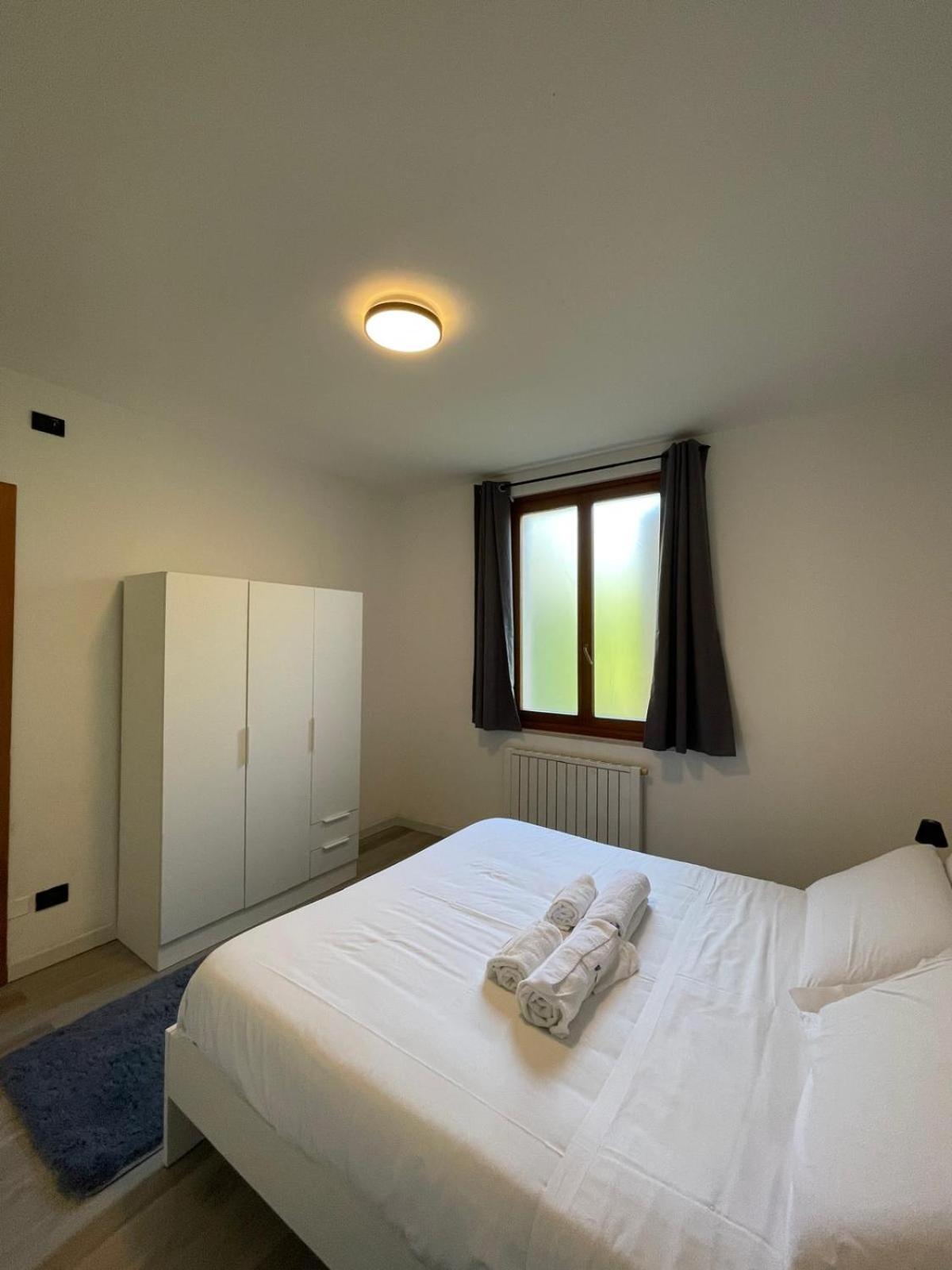 Marconi City Centre Desenzano del Garda Exterior foto